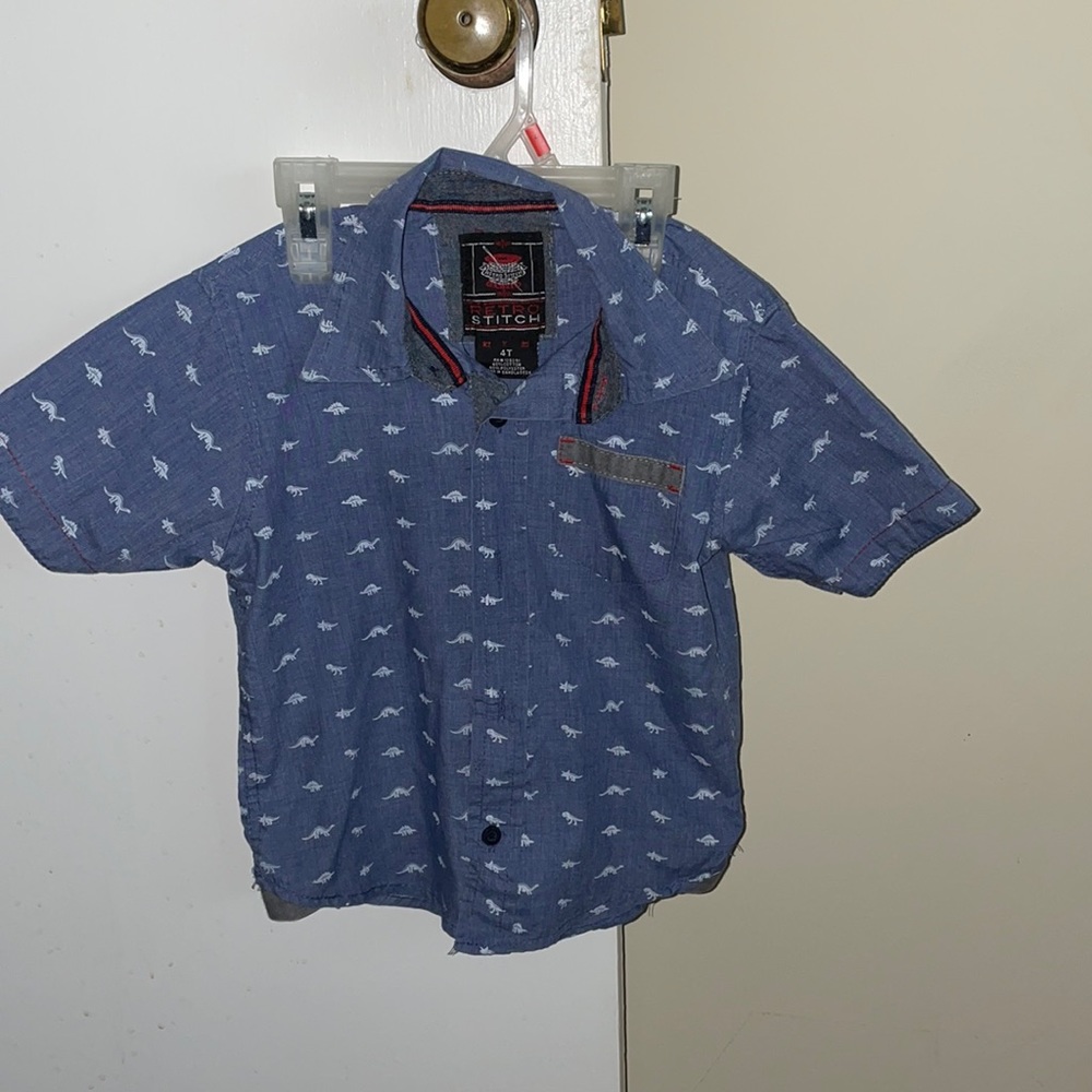 Boys size 4T. Like new